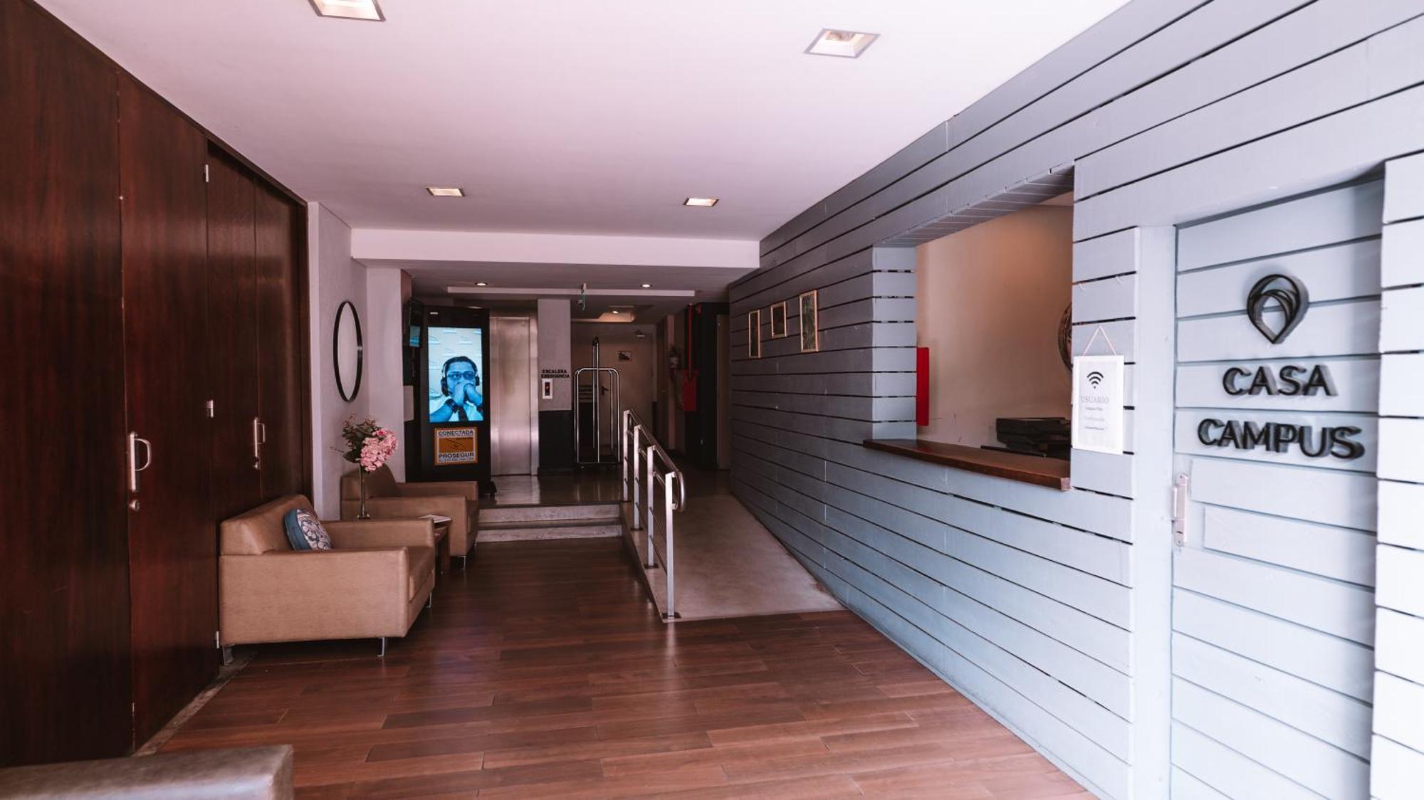 Casa Campus Pilar Suites Екстериор снимка