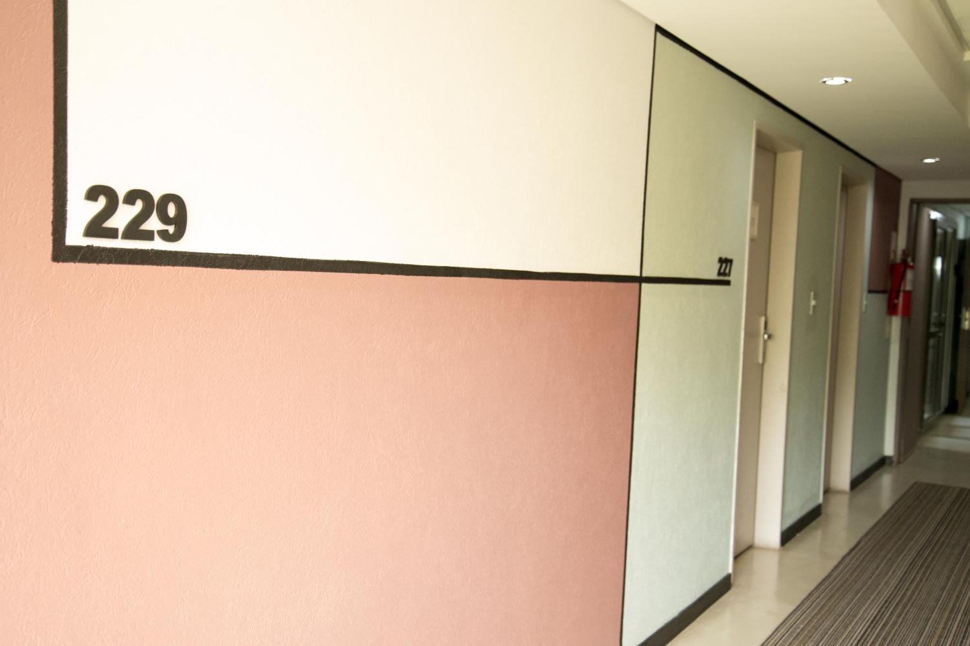 Casa Campus Pilar Suites Екстериор снимка